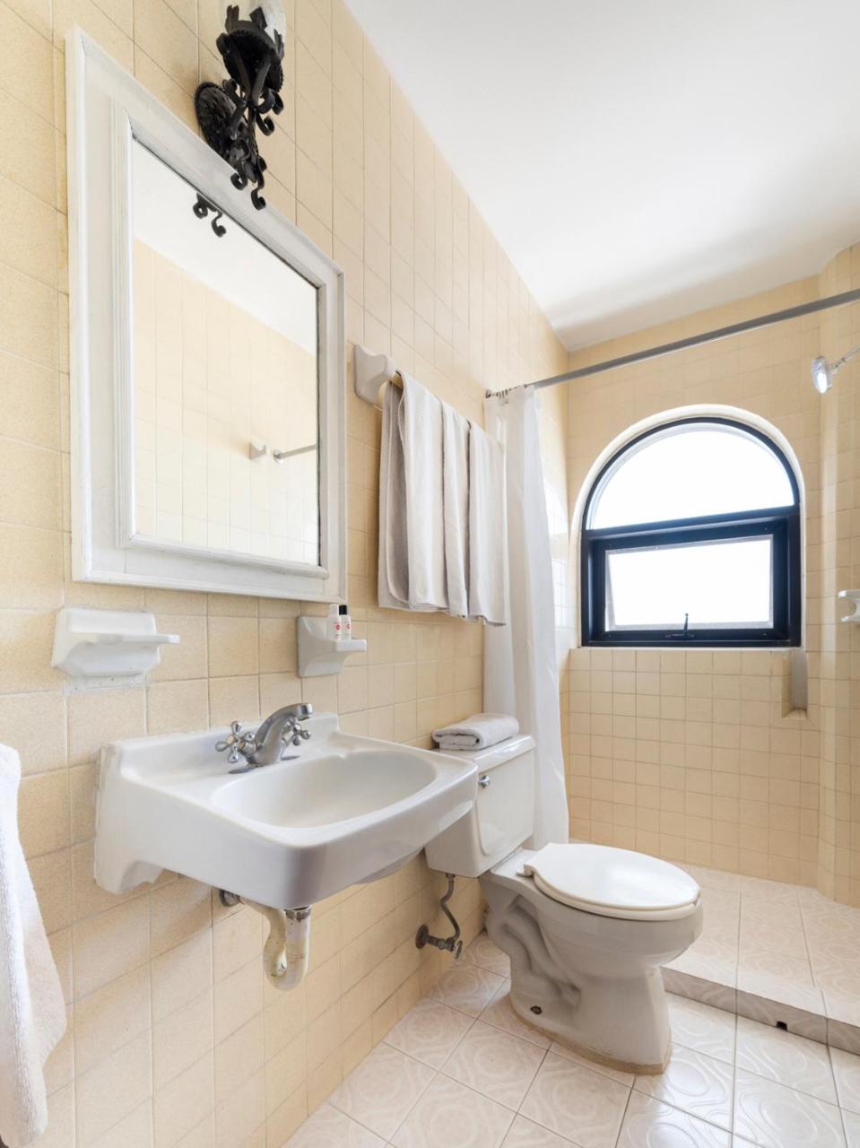 Suites Internacional photo 2