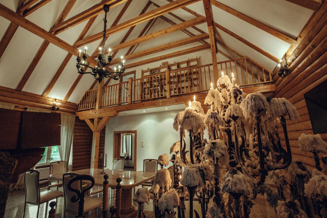 Candle House - 4