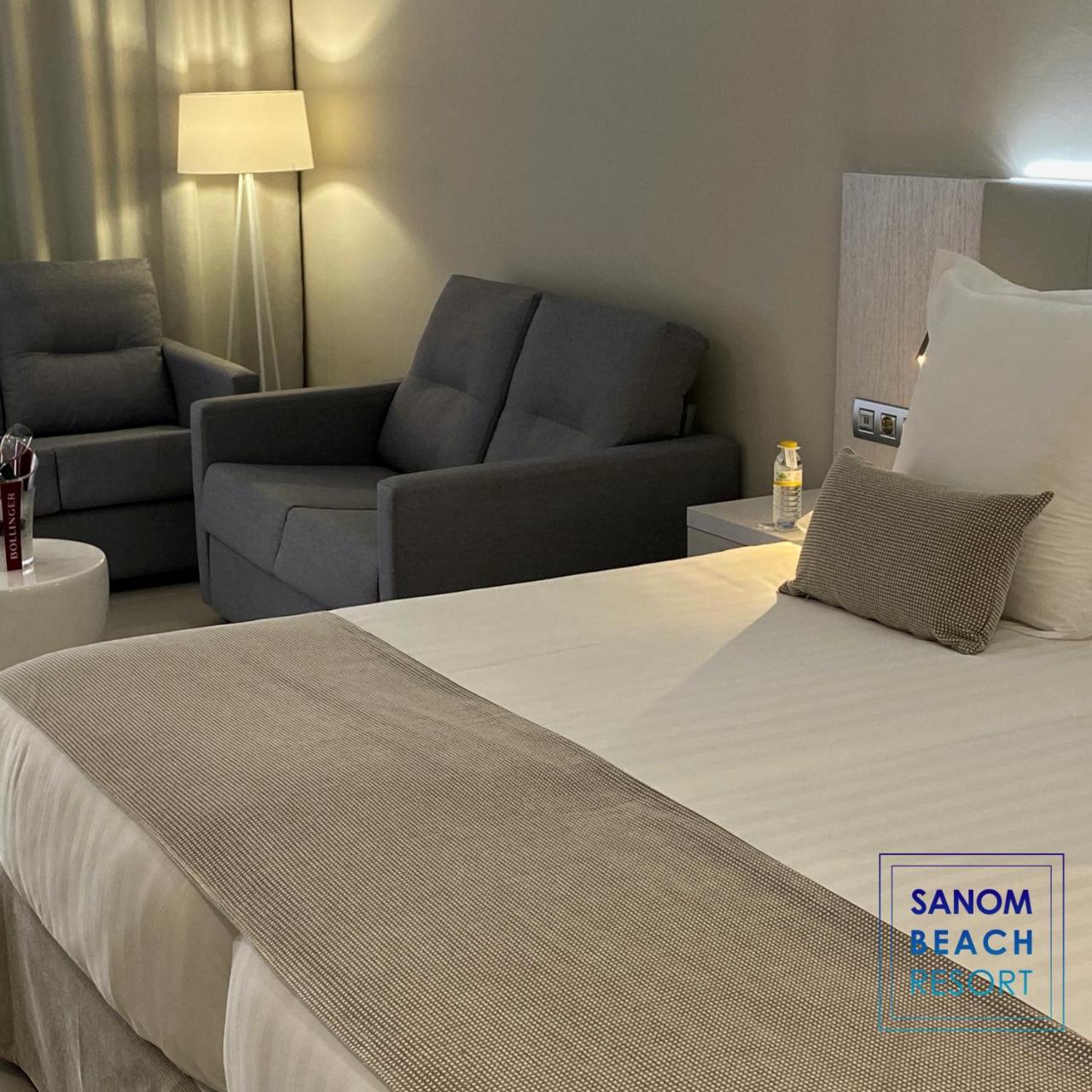 Sanom Beach Resort Only Adults - 6