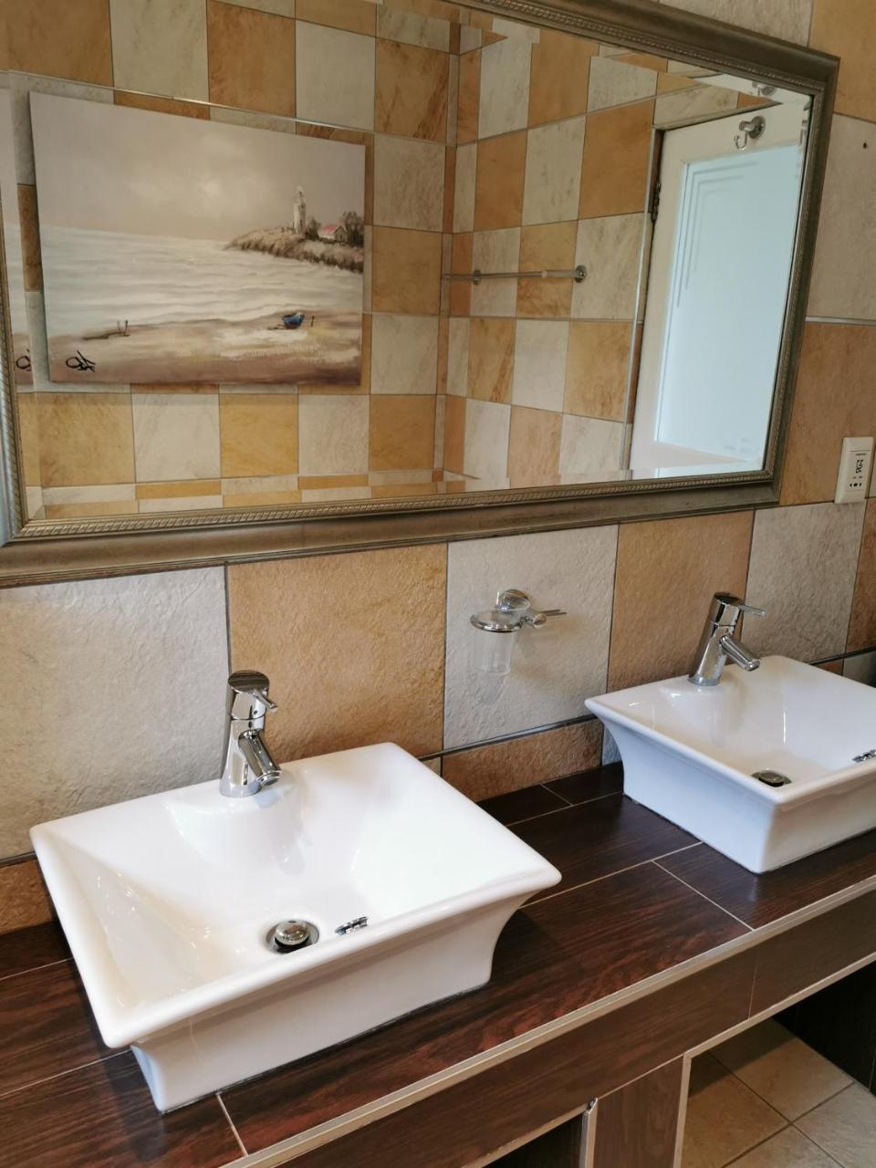 Foto - The Hamptons Guest House