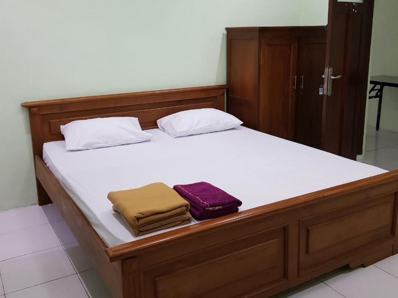 Photo - Embe Pitoe Syariah Gejayan Mitra RedDoorz