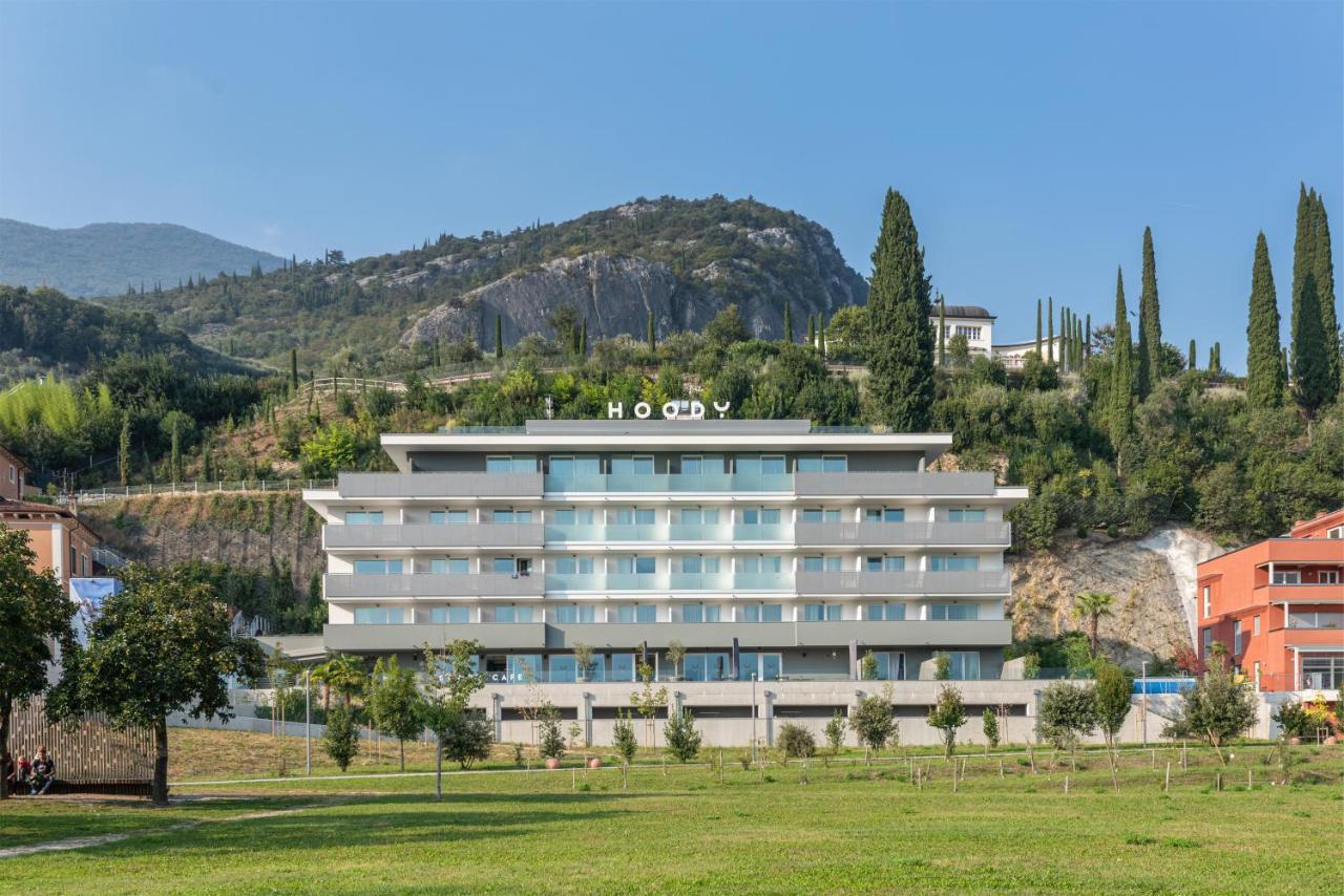 HOODY ACTIVE & HAPPINESS HOTEL