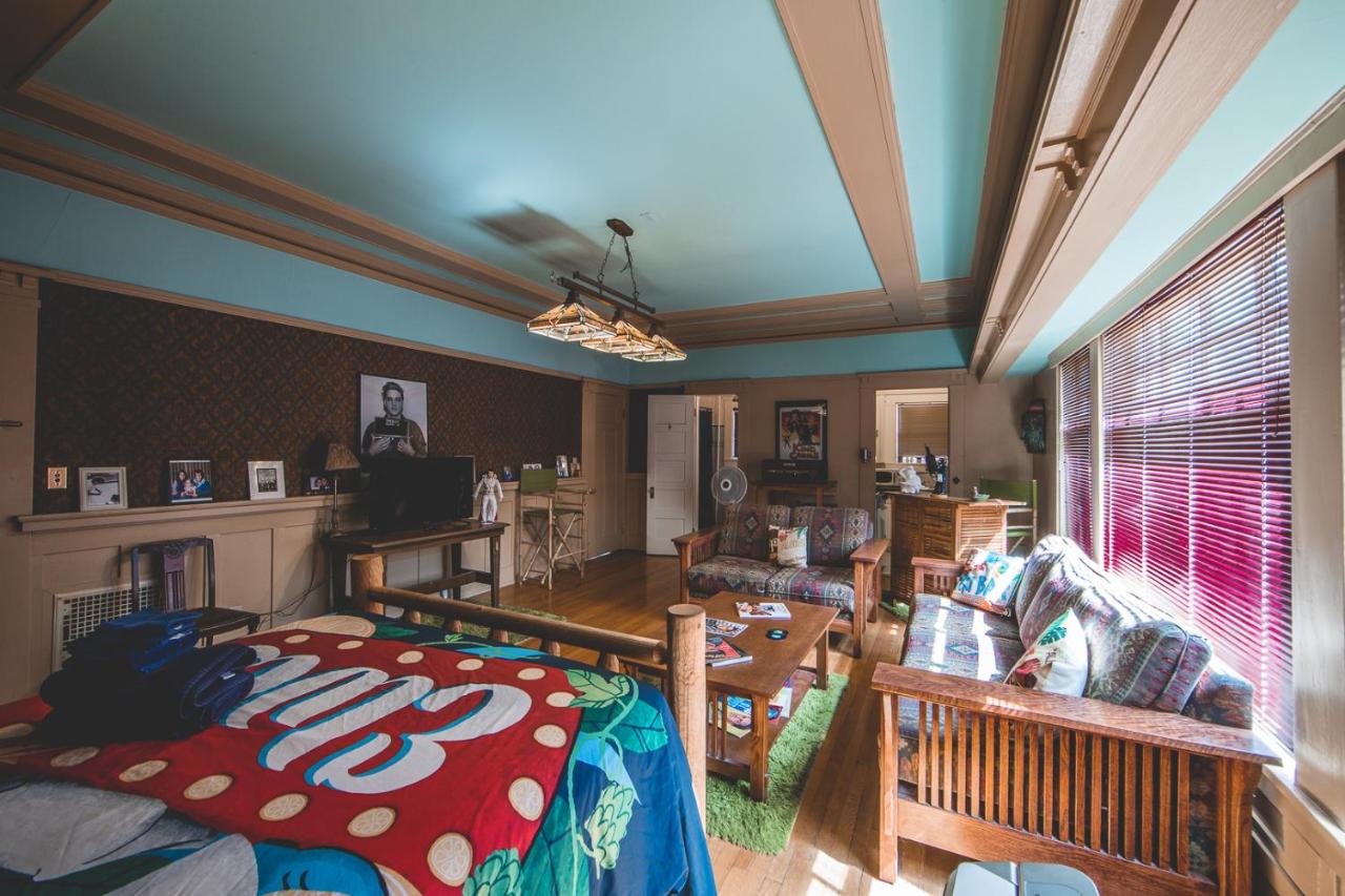 Greenway Manor photo 2