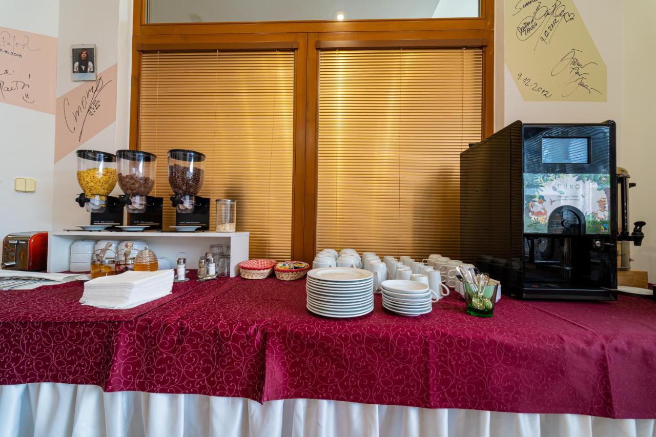 Hotel Artin photo 4