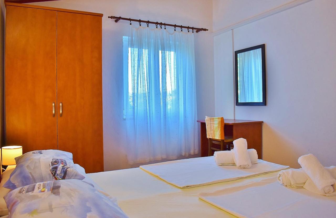 Feniks Apartmani Lopar - 3
