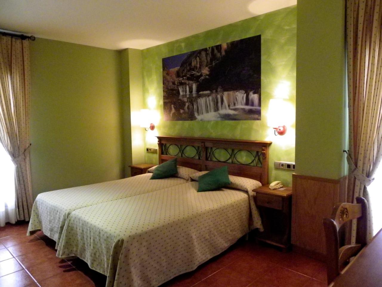 Hotel Arnal photo 2