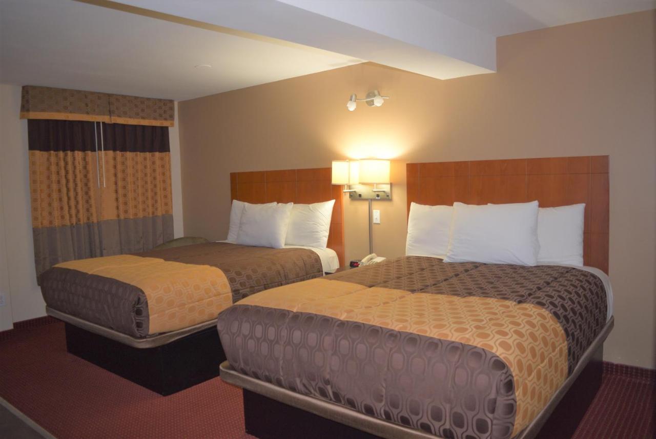 Knights Inn - Arnprior ON photo 2