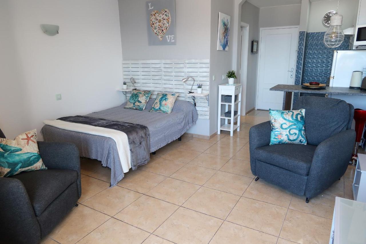 Ocean View Deluxe Studio with Sunset Balcony and Pool Playa Paraiso - 5