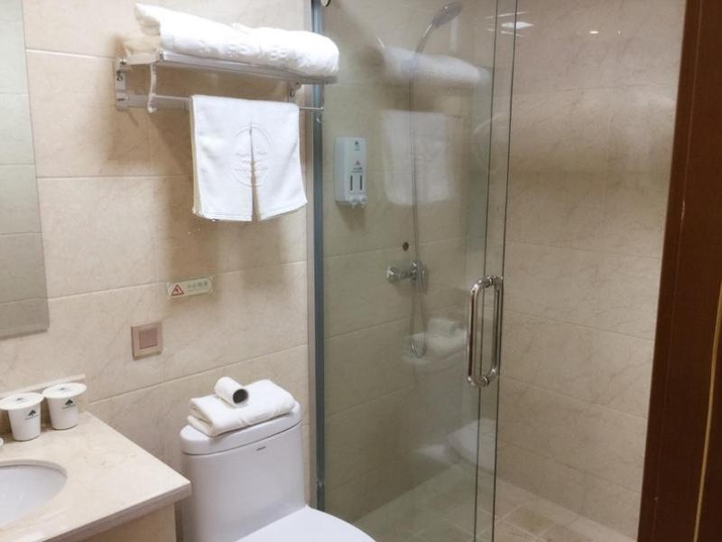 GreenTree Inn Nanjing Jiangning District Jiulong Lake Subway Station Express Hotel photo 2