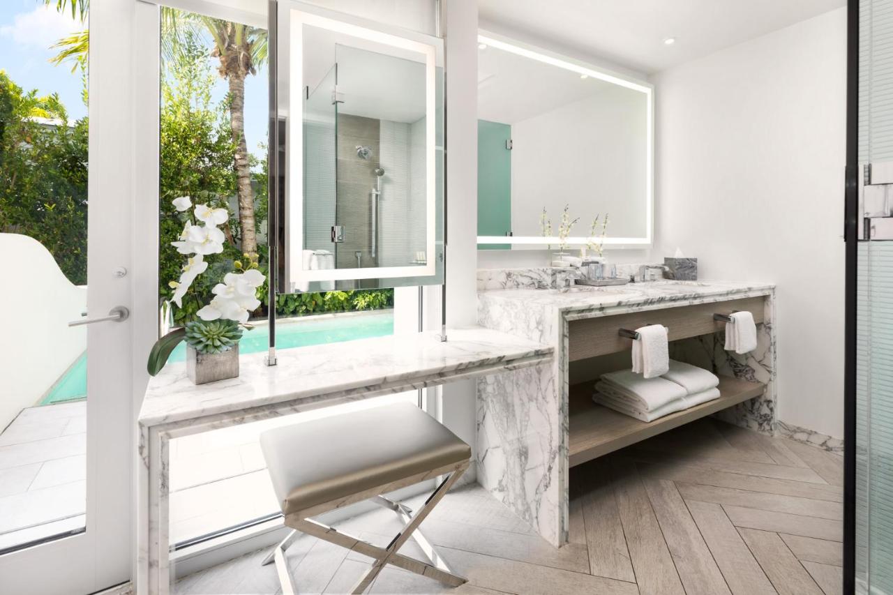 H2O Suites- Adults Only - 5