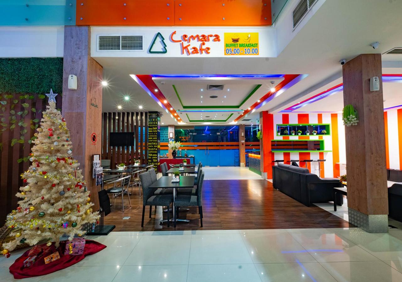 Photo - Miyanna Hotel & Convention