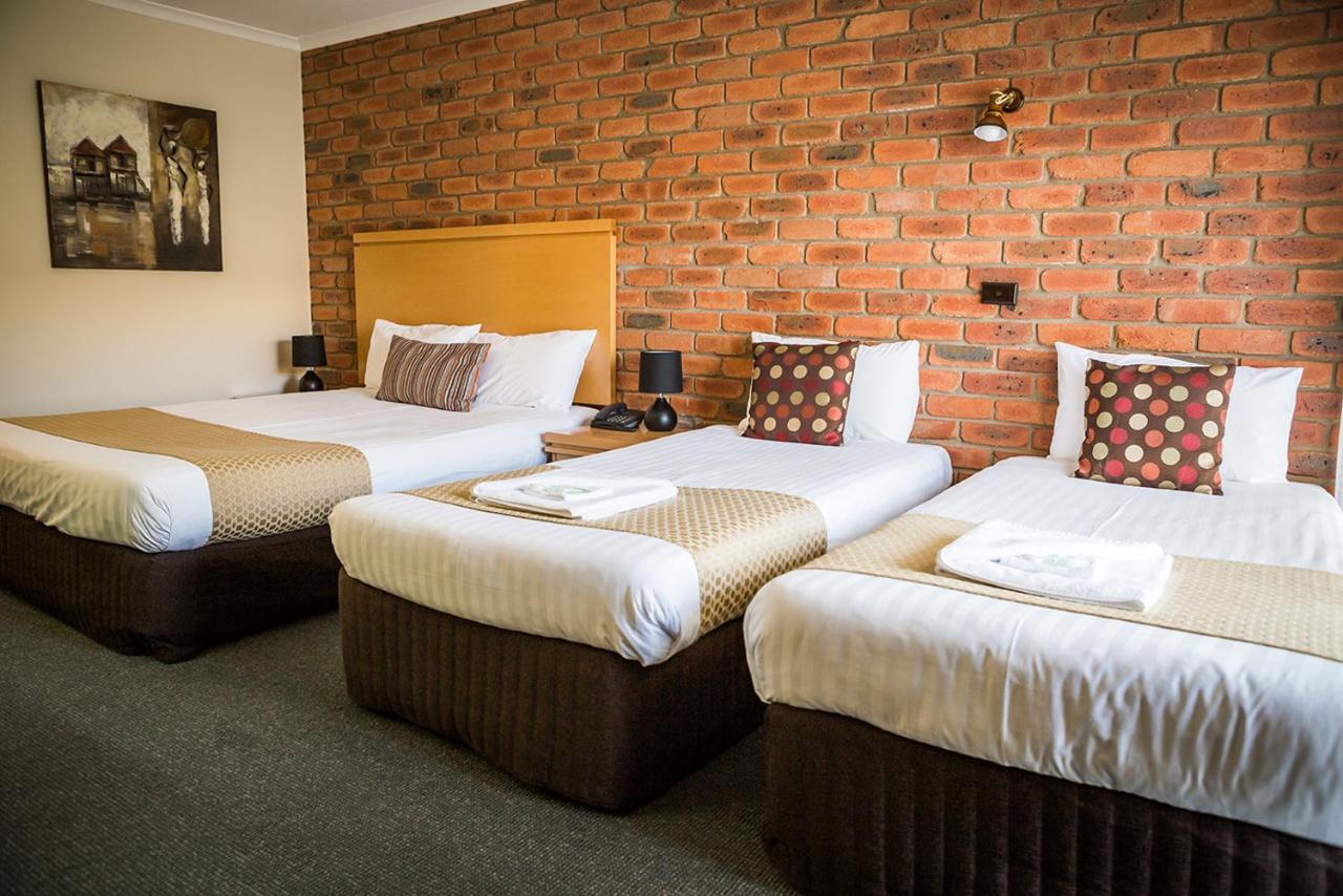 Australian Settlers Motor Inn photo 3