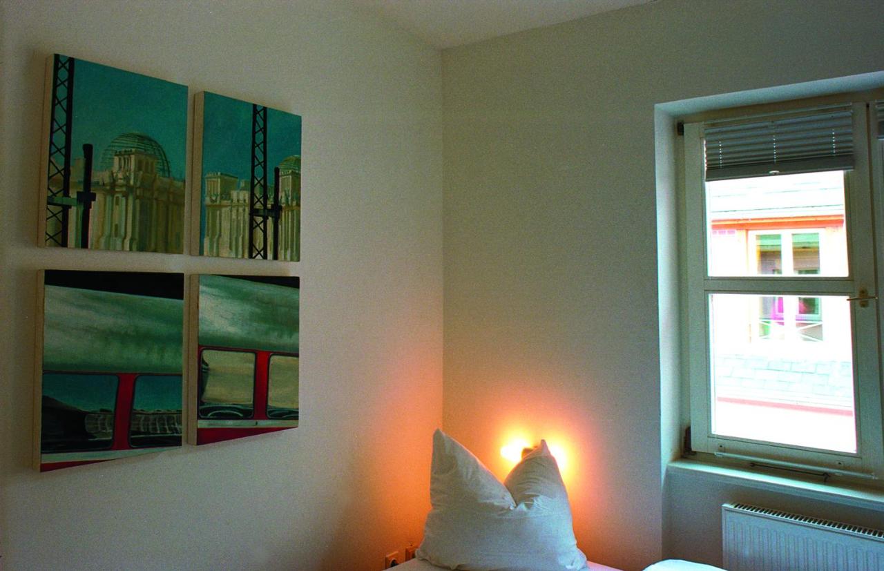 Arte Luise - Self-Check In photo 3