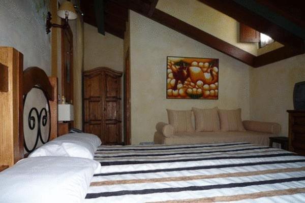 Hotel Rural Sucuevas photo 4