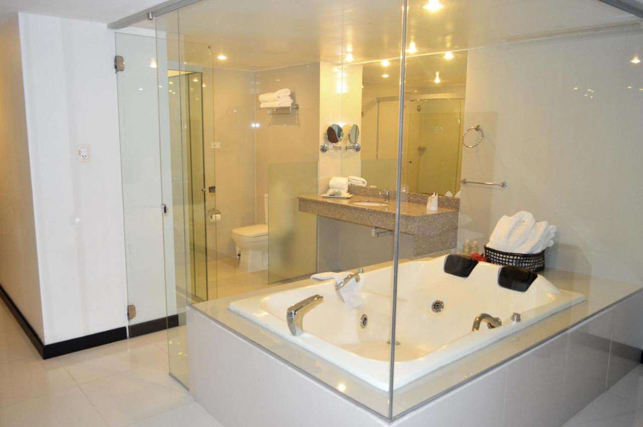 Sun Hotel photo 4