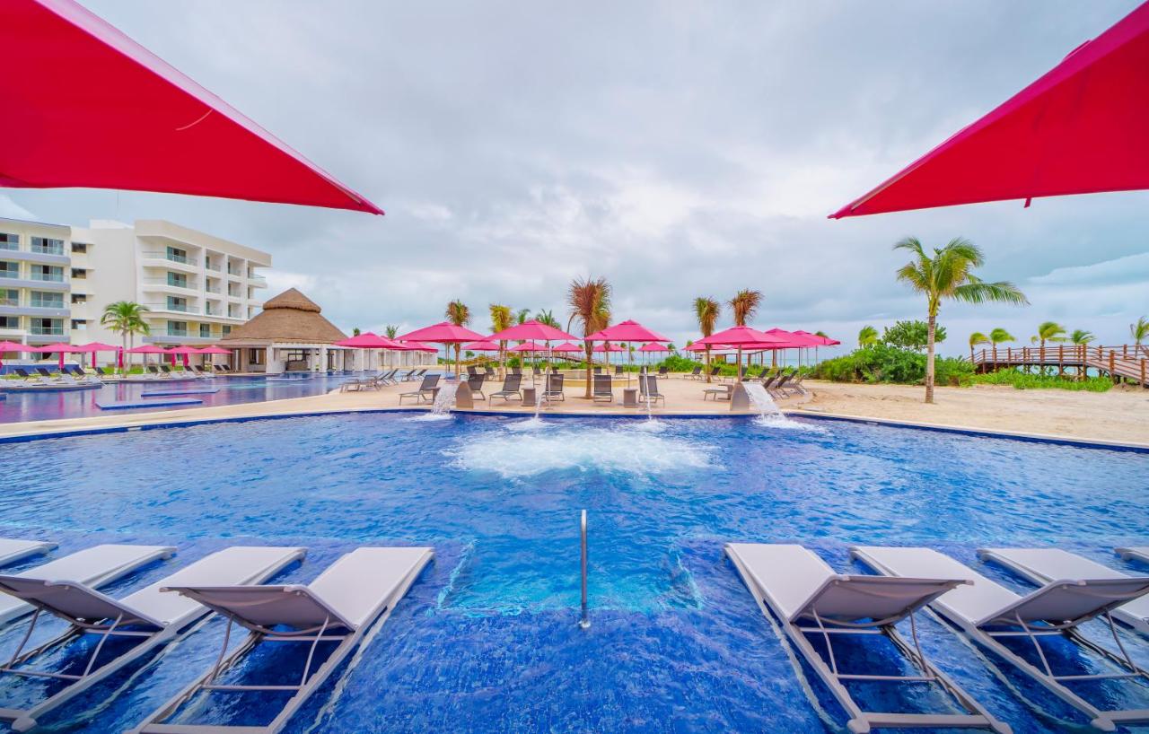 Planet Hollywood Cancun by Royalton, An Autograph Collection All-Inclusive Resort  photo 2