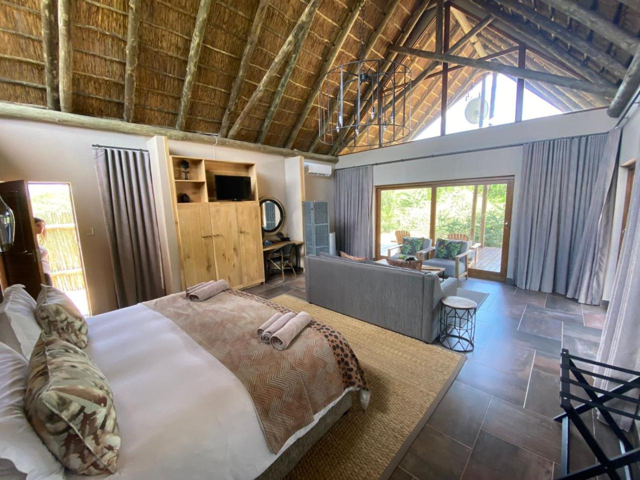 Black Rhino Game Lodge photo 4