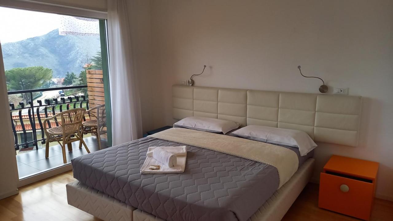 affittacamere rezzo photo 2