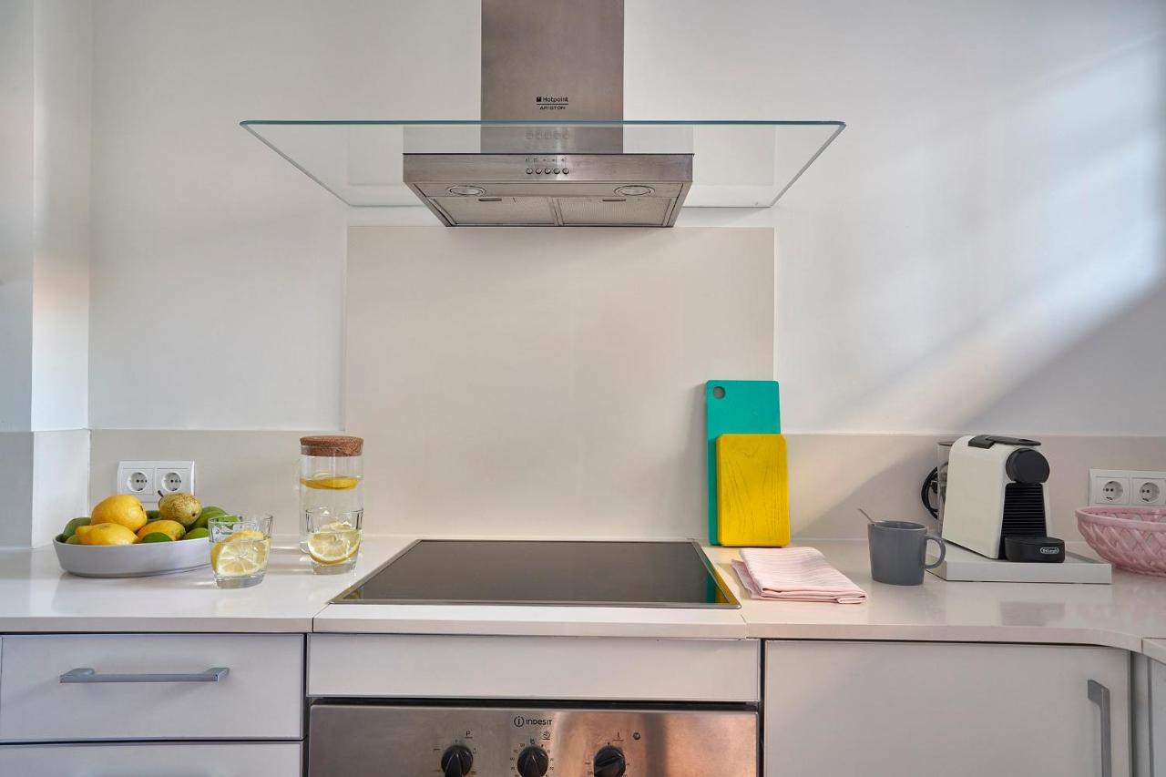 Lugaris Rambla Apartments photo 3