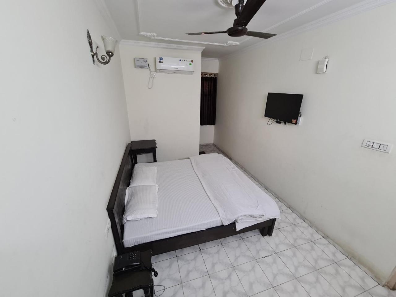 Hotel Victoria photo 2