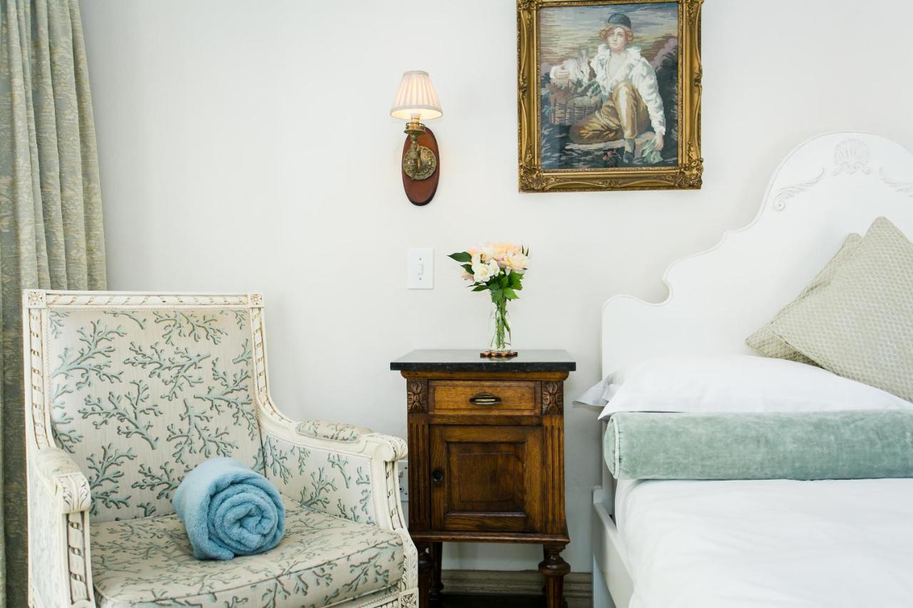 Photo - Burkleigh House