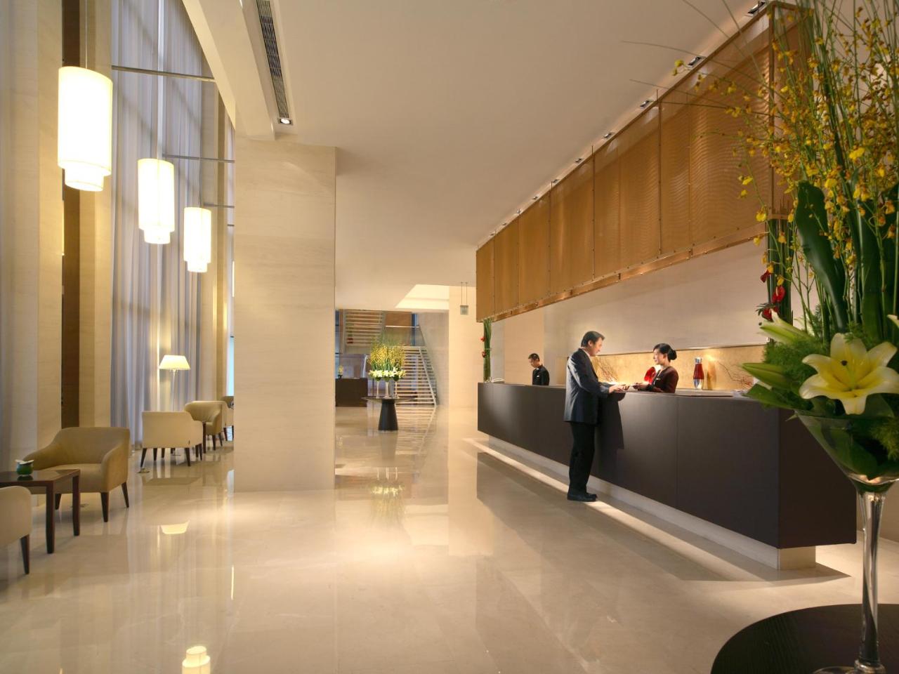 Howard Johnson Parkland Hotel Dalian photo 4