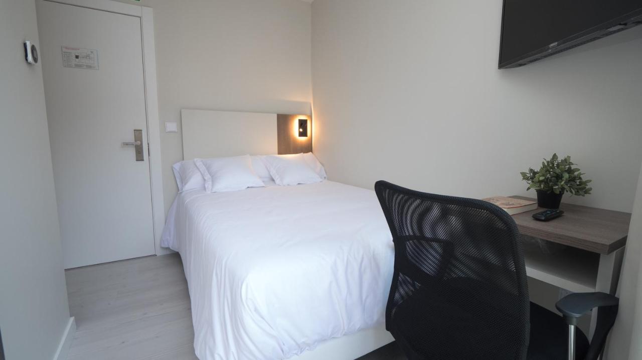Hotel Ciudadela Pamplona photo 2