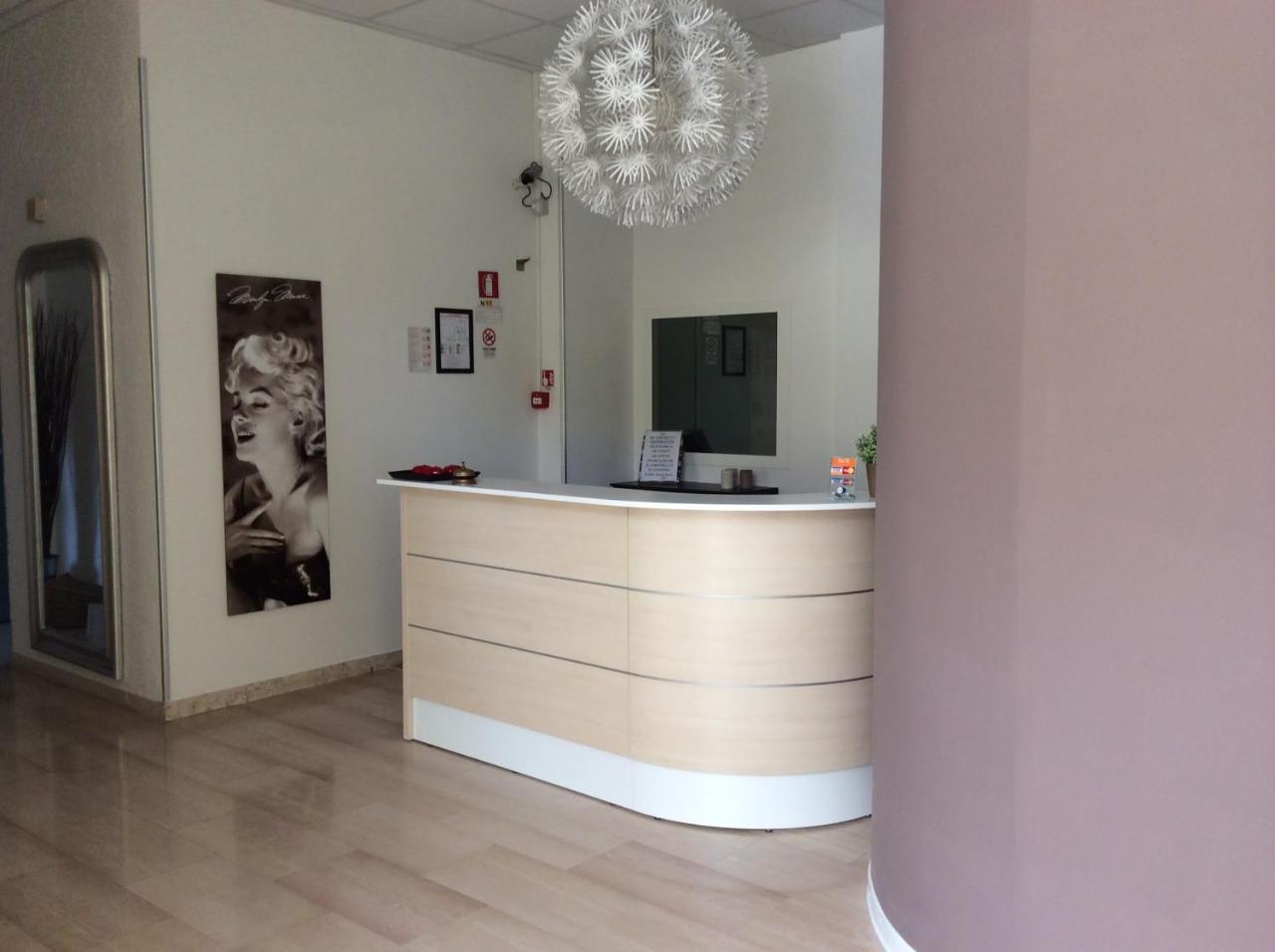 Hotel Augustus photo 2