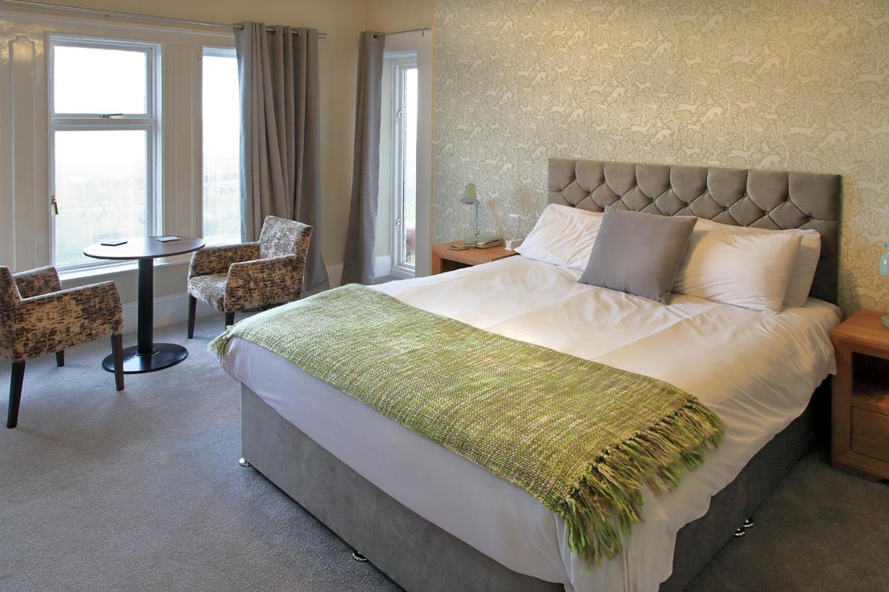 Photo - The Marine Hotel