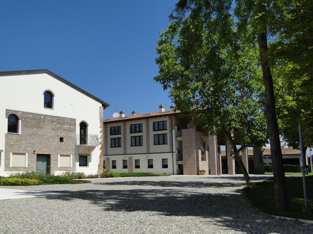 Foto - Corte Della Rocca Bassa