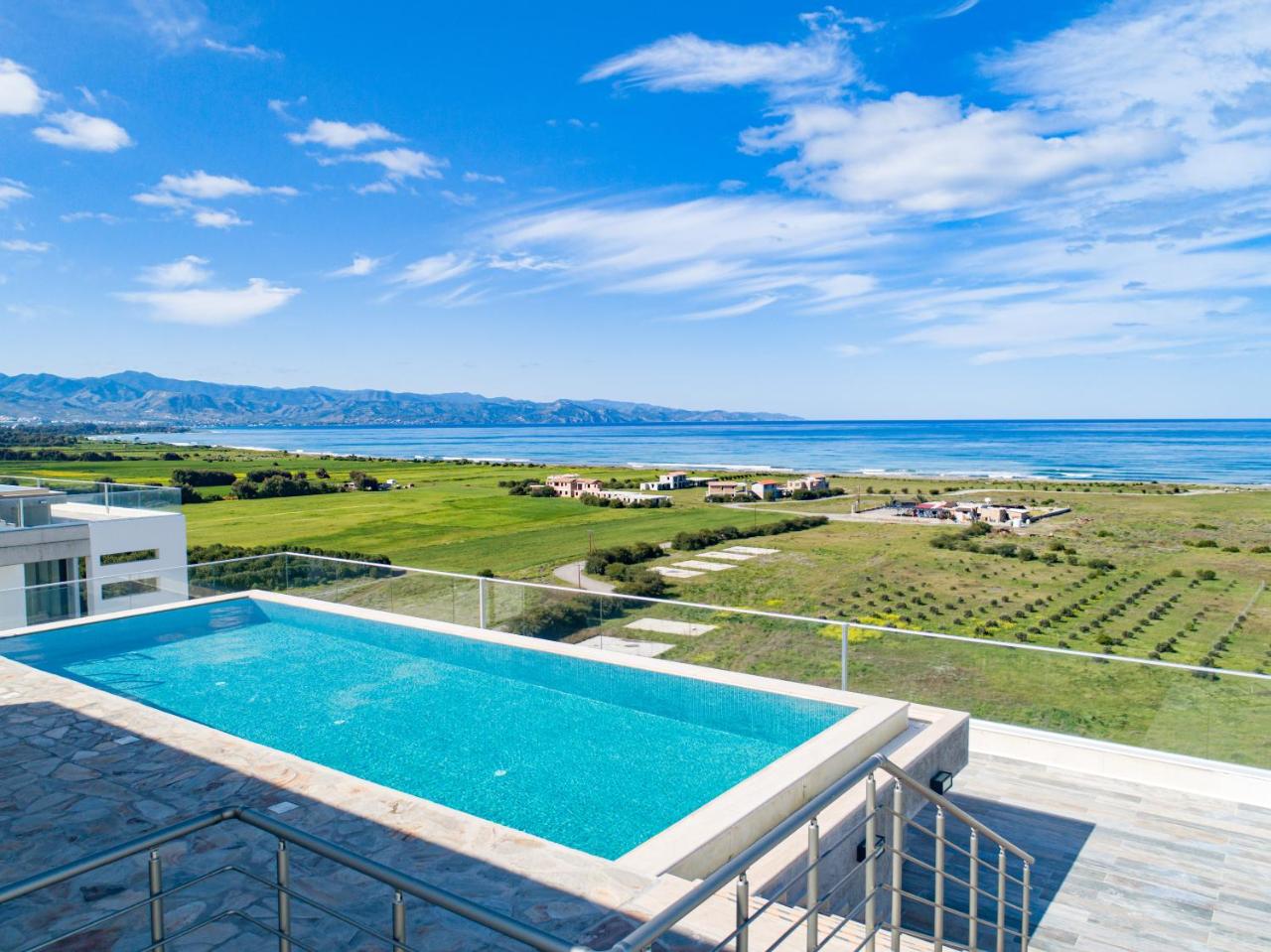 Aphrodite Beachfront Resort Official photo 3