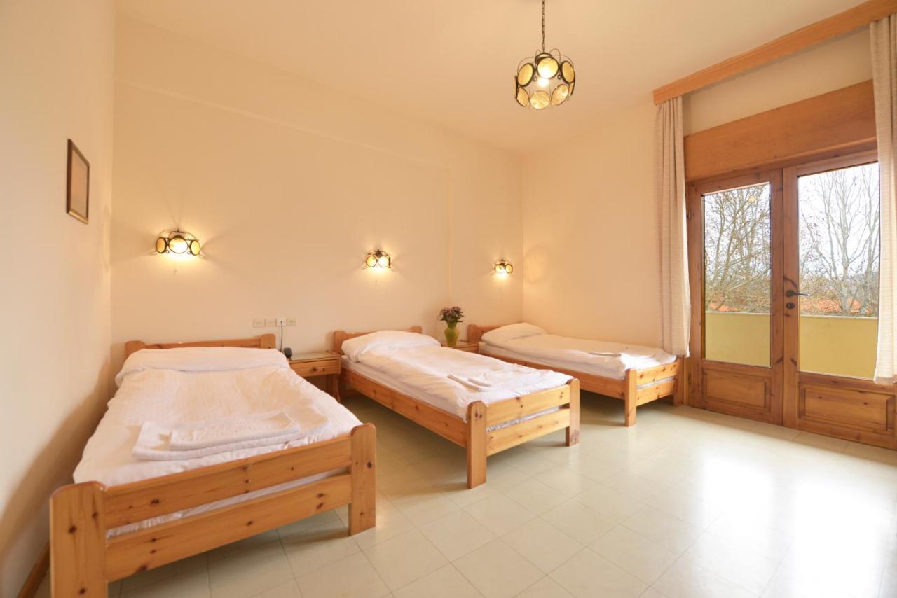 Yannis Hotel photo 3