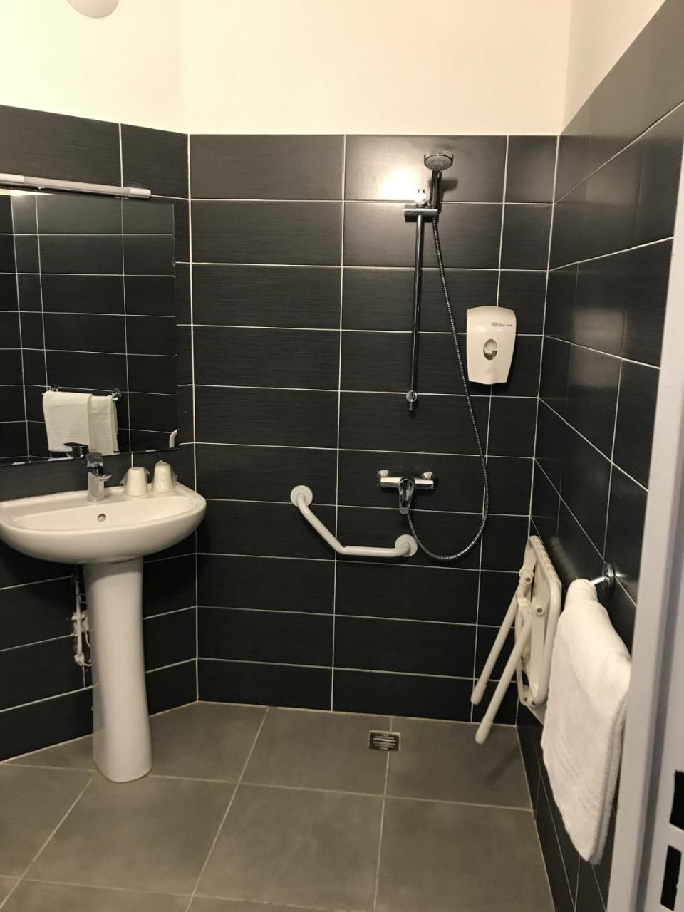 Hôtel Classe Eco Reims Tinqueux photo 2