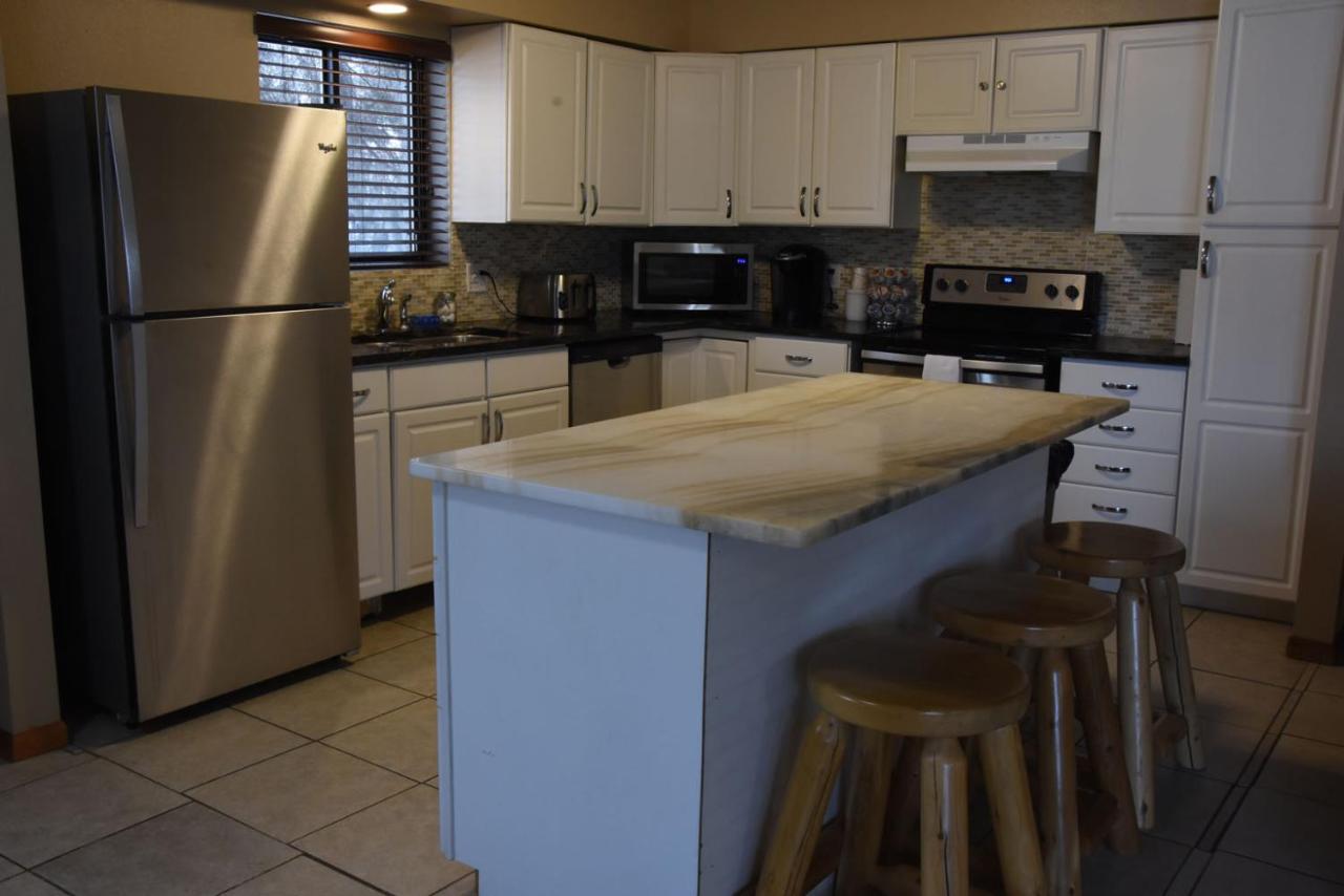 Woodside Dells Hotel & Suites photo 4
