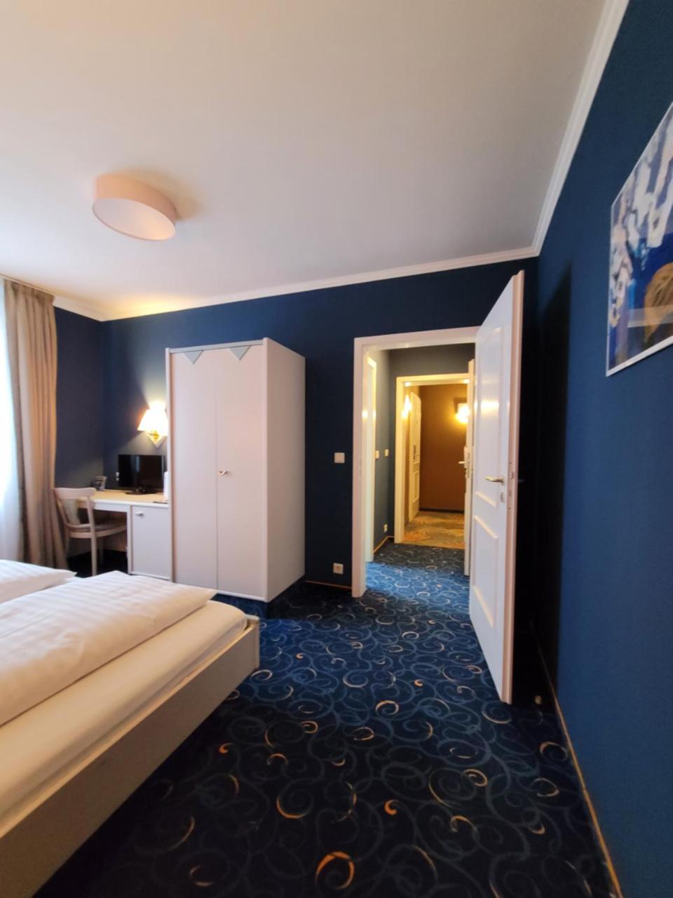 Ambiente Hotel garni photo 3