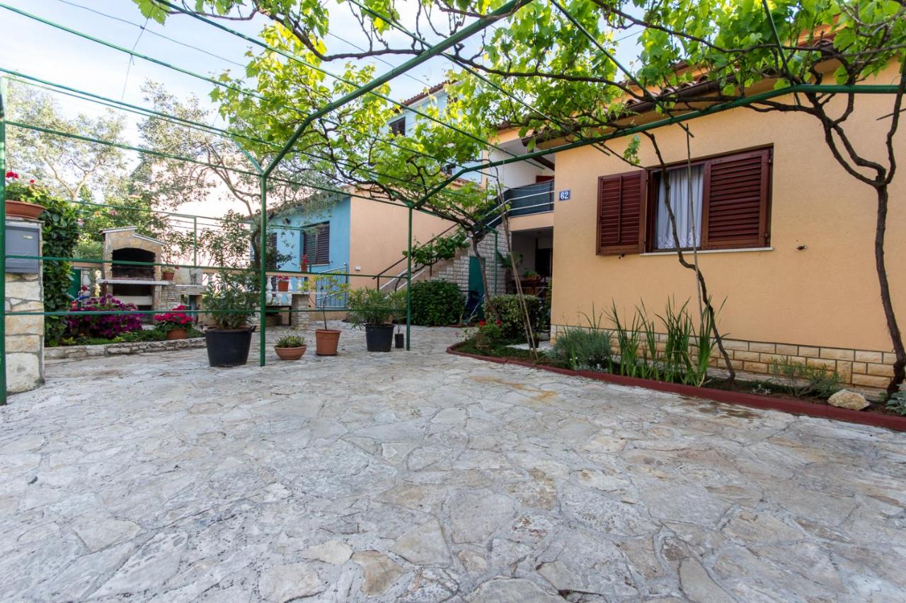 Apartmenthaus Mira Eldic - 3