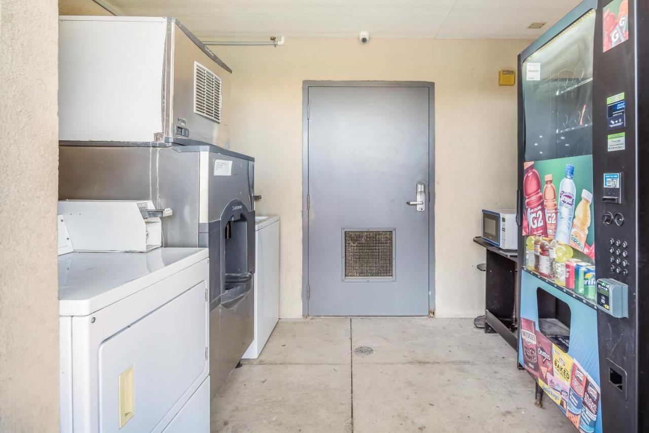 Americas Best Value Inn New Braunfels San Antonio photo 2
