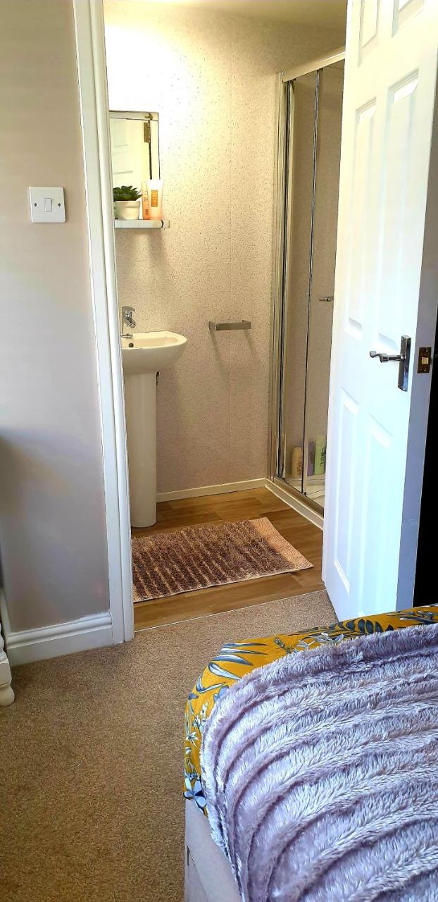 Boutique Ensuite Studios photo 2