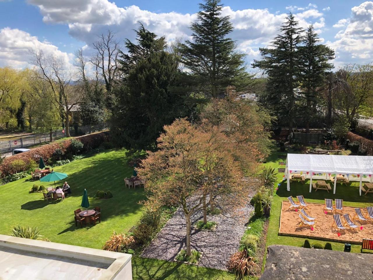 Best Western Plus Pinewood Hotel, Manchester Airport South Handforth - 2