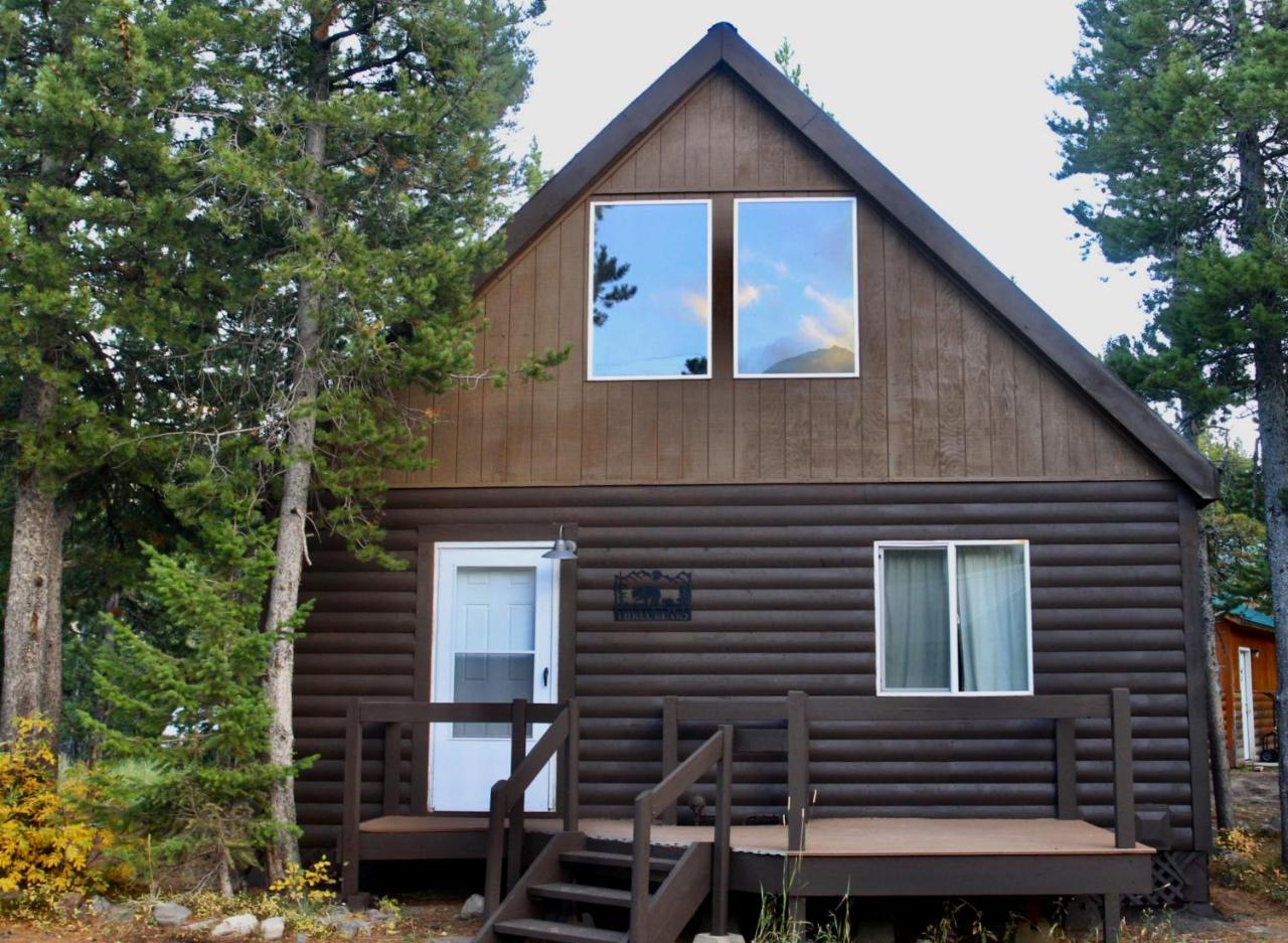 Summit Mountain Lodge and Steakhouse