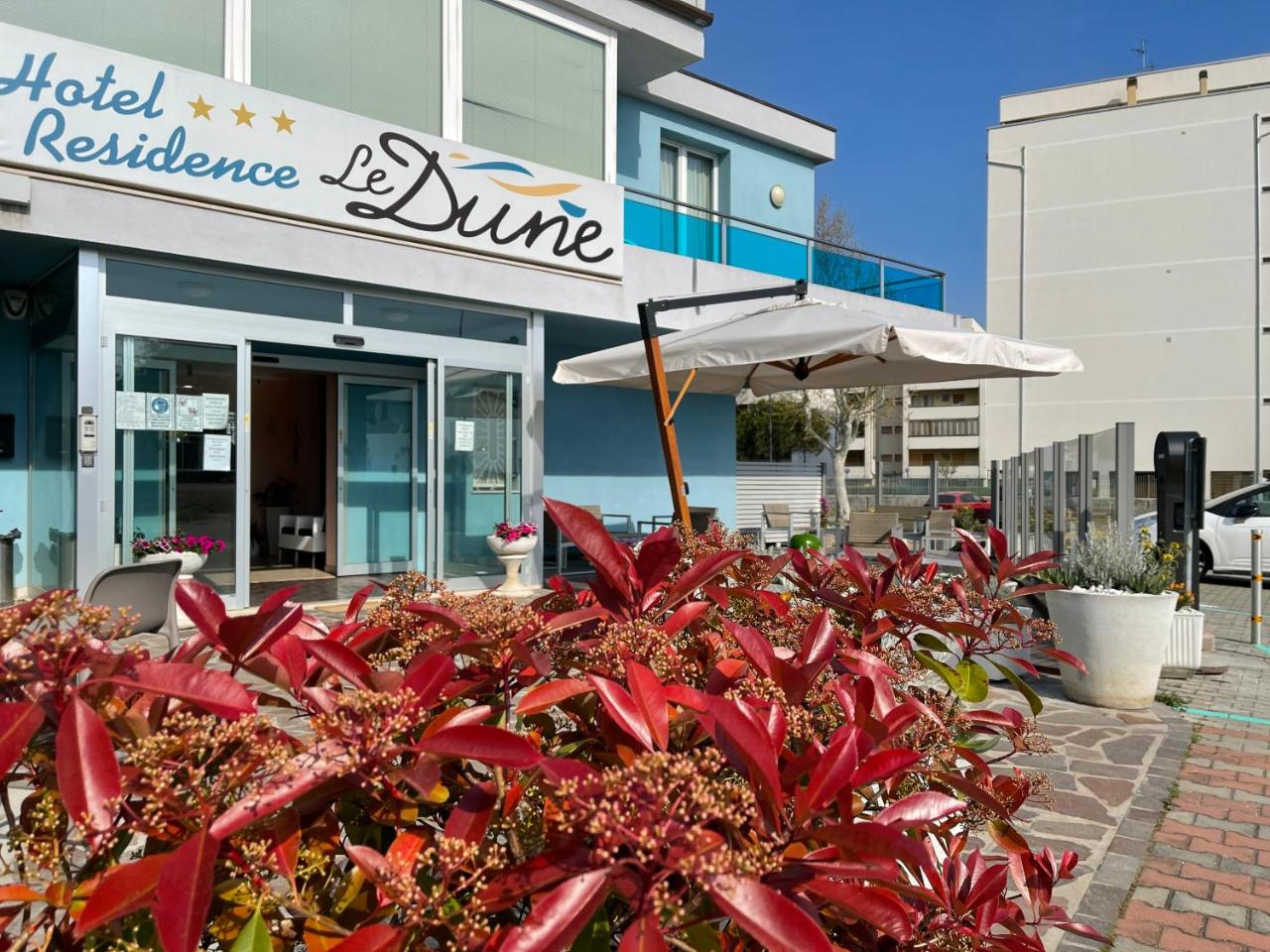 Hotel-Residence- Le Dune Breakfast & private beach included