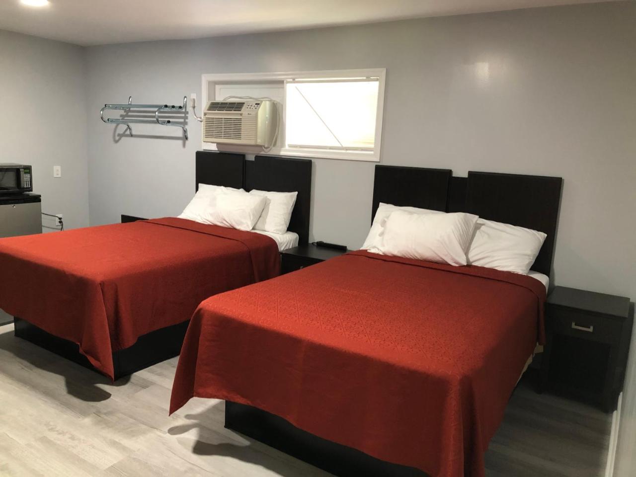 Bay Inn Hotel photo 2