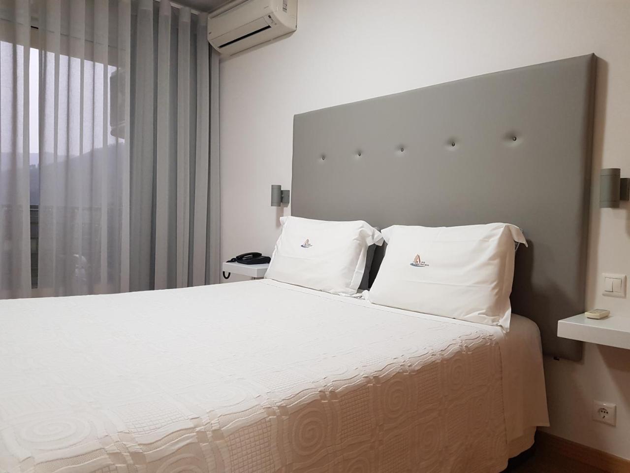 Hotel Lagoa Azul do Geres photo 2