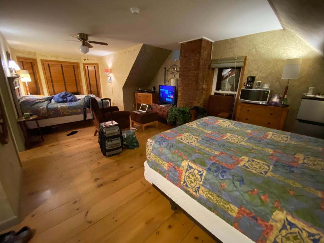 Harbor House Hotel by Umaniii in Jonesport Maine photo 2