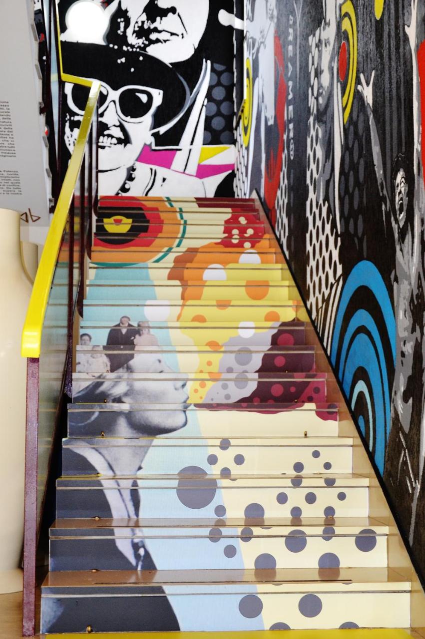 LH Hotel Arca Street Art photo 4