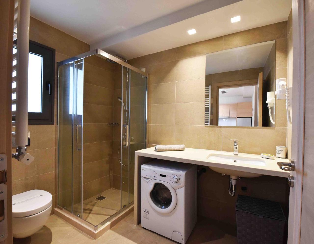 MIRAMARE LUXURY APARTMENTS - 3