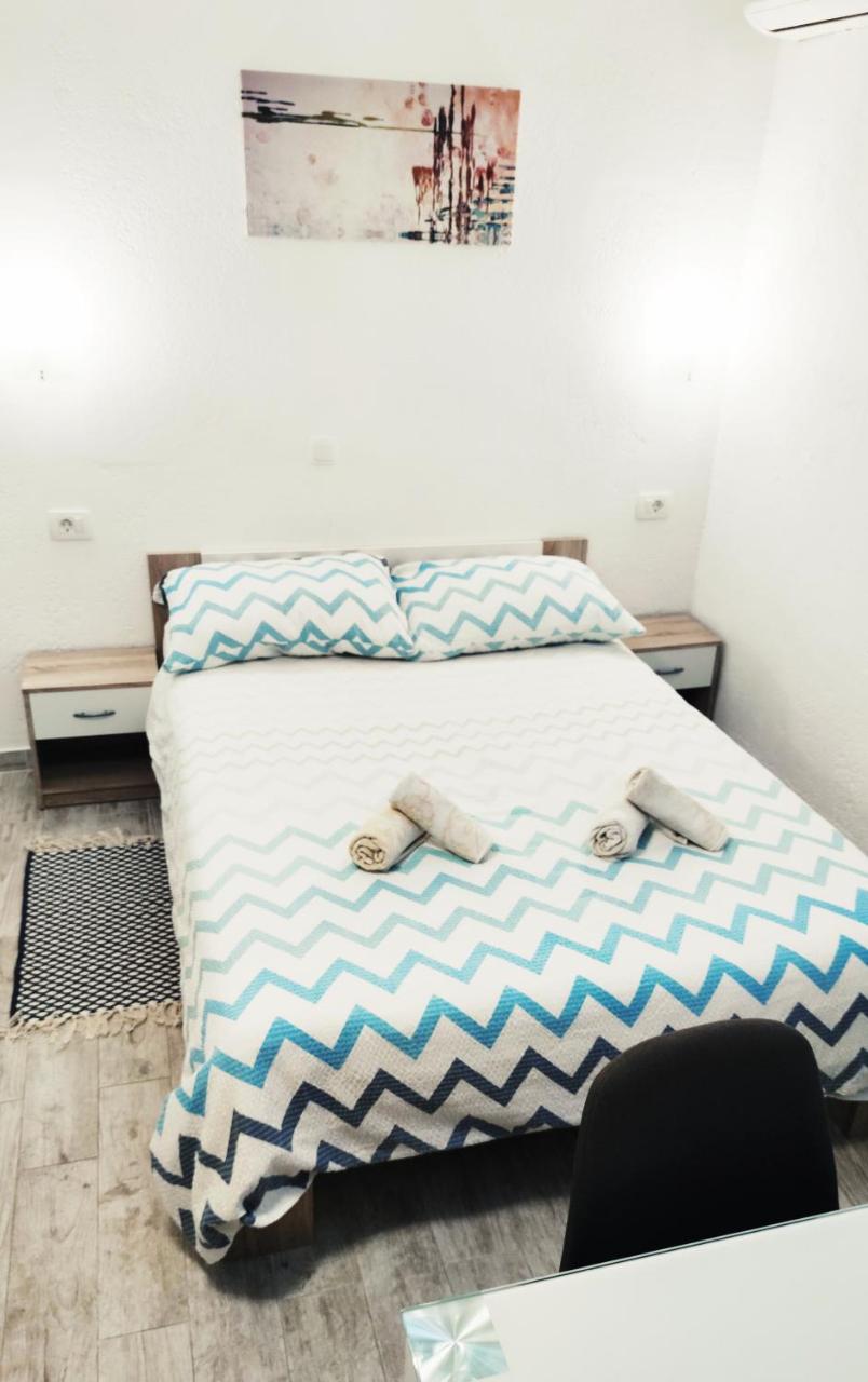 Apartments close to sandy beach photo 2