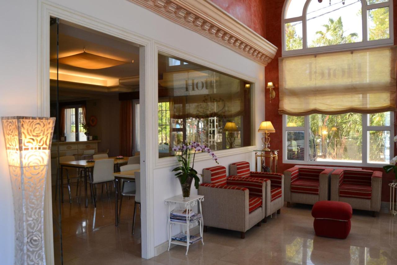 Hotel Versalles photo 3