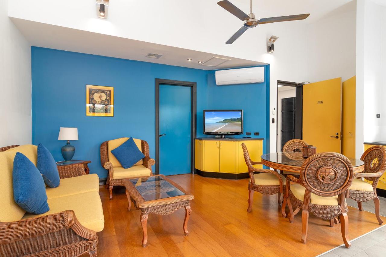 Dreamcatcher Beach-Side Apartments photo 3