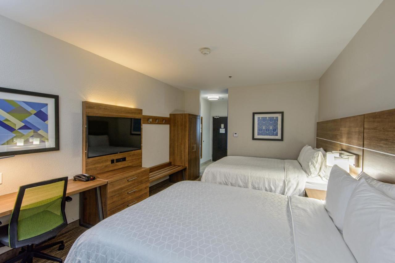 Photo - Holiday Inn Express & Suites Corpus Christi by IHG